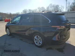 2024 Toyota Sienna XLE with VIN 5TDJSKFC6RS109729, listed as a Copart auction lot 49429595 with 17,404 mi miles and Salvage Title. Bid and sale history available at DreamBid. Image 2.