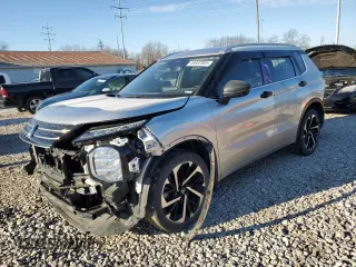 2022 Mitsubishi Outlander SEL z VIN JA4J4VA87NZ061370, wystawiony jako Copart lot #46932985 z przebiegiem 28 738 mil mil oraz Szkoda całkowita • Salvage title. Historia ofert i sprzedaży dostępna na DreamBid. Obrazek 1.