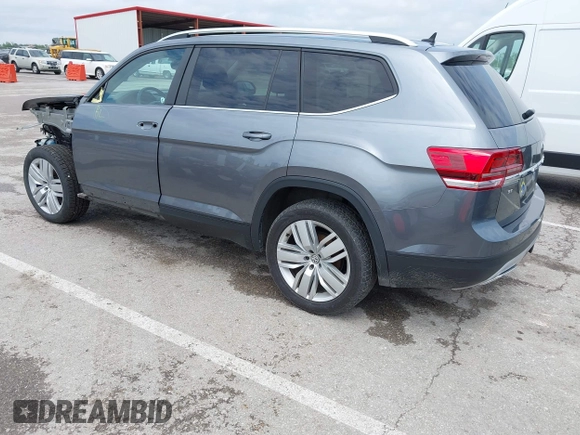 2019 Volkswagen Atlas SE z VIN 1V2WR2CAXKC611864, wystawiony jako IAAI lot #42151795 z przebiegiem 90 178 mil mil oraz . Historia ofert i sprzedaży dostępna na DreamBid. Obrazek 3.