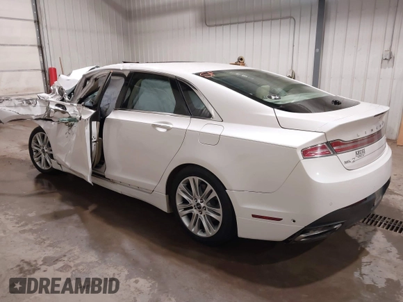 2014 Lincoln MKZ with VIN 3LN6L2G96ER800919, listed as a IAAI auction lot 40755068 with 1 mi miles. Bid and sale history available at carsss.com. Image 3.