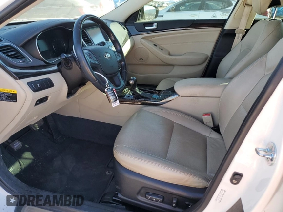 2014 Kia Cadenza Limited with VIN KNALN4D75E5146821, listed as a Copart auction lot 87970895 with 52,447 mi miles and Salvage Title. Bid and sale history available at carsss.com. Image 7.