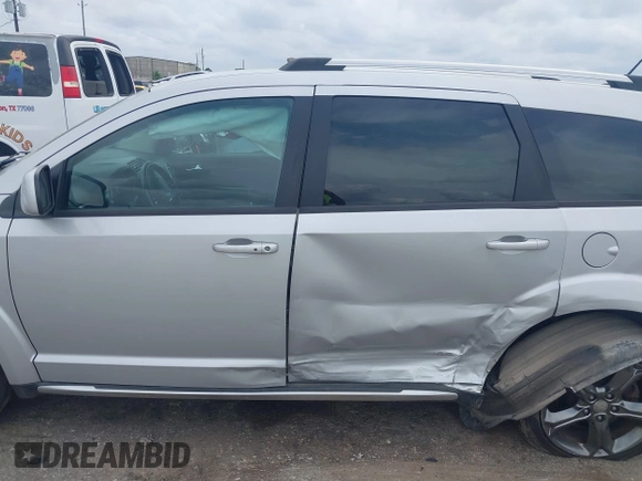 2014 Dodge Journey Crossroad with VIN 3C4PDCGG4ET260838, listed as a IAAI auction lot 42130983 with 146,206 mi miles and . Bid and sale history available at DreamBid. Image 14.