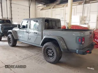 2021 Jeep Gladiator Mojave with VIN 1C6JJTEG1ML596109, listed as a IAAI auction lot 41783913 with 71,112 mi miles and . Bid and sale history available at DreamBid. Image 3.