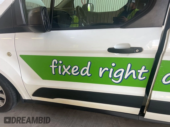 2019 Ford Transit Connect XL with VIN NM0LS7E28K1389880, listed as a IAAI auction lot 42734088 with 230,510 mi miles and . Bid and sale history available at DreamBid. Image 41.