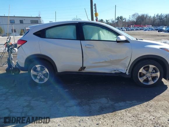 2022 Honda HR-V LX with VIN 3CZRU6H30NM732687, listed as a IAAI auction lot 41429860 with 21,049 mi miles. Bid and sale history available at carsss.com. Image 13.