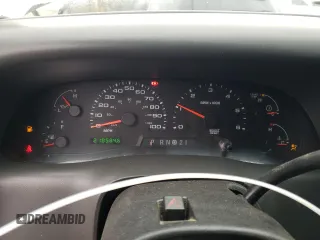 2002 Ford Super Duty F-250 XL with VIN 1FTNX21SX2EB43928, listed as a Copart auction lot 88308645 with 218,584 mi miles and Salvage Title. Bid and sale history available at carsss.com. Image 9.