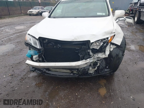 2015 Acura RDX Tech Pkg with VIN 5J8TB4H57FL021547, listed as a IAAI auction lot 41978867 with 104,719 mi miles. Bid and sale history available at carsss.com. Image 6.