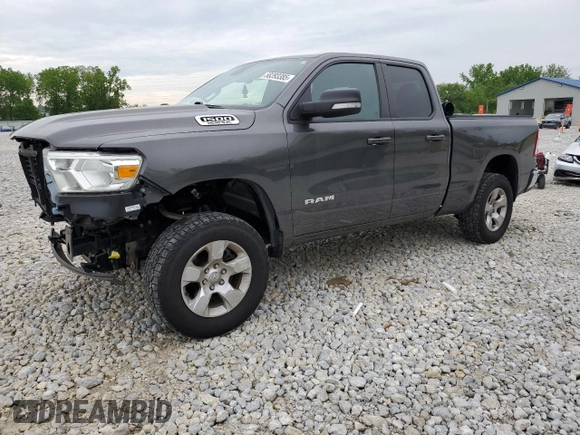 2022 Ram 1500 Big Horn z VIN 1C6SRFBT1NN161404, wystawiony jako Copart lot #58393385 z przebiegiem 42 740 mil mil oraz Szkoda całkowita • Salvage title. Historia ofert i sprzedaży dostępna na DreamBid. Obrazek 1.
