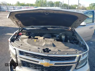 2017 Chevrolet Tahoe LT z VIN 1GNSKBKC1HR233583, wystawiony jako IAAI lot #41985848 z przebiegiem 171 665 mil mil oraz . Historia ofert i sprzedaży dostępna na DreamBid. Obrazek 10.