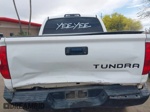2016 Toyota Tundra SR5 z VIN 5TFDW5F15GX491017, wystawiony jako IAAI lot #42033427 z przebiegiem 97 290 mil mil oraz . Historia ofert i sprzedaży dostępna na DreamBid. Obrazek 16.
