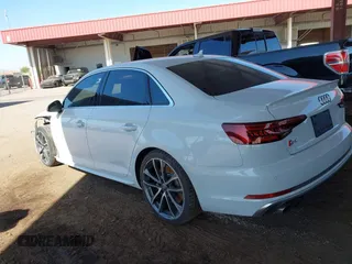 2018 Audi S4 Prestige z VIN WAUC4AF49JA019401, wystawiony jako IAAI lot #42143099 z przebiegiem 50 206 mil mil oraz . Historia ofert i sprzedaży dostępna na DreamBid. Obrazek 18.