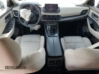2024 Nissan Rogue SV z VIN JN8BT3BA7RW000177, wystawiony jako Copart lot #55657675 z przebiegiem 26 281 mil mil oraz Szkoda całkowita • Salvage title. Historia ofert i sprzedaży dostępna na DreamBid. Obrazek 8.