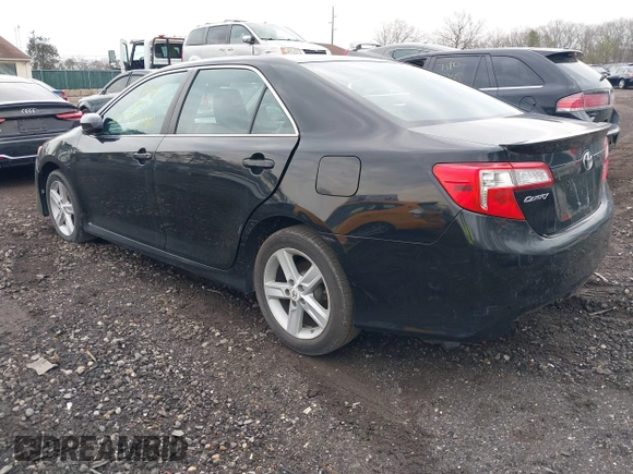 2012 Toyota Camry L with VIN 4T1BF1FK0CU078423, listed as a IAAI auction lot 42049768 with 999,999 mi miles. Bid and sale history available at carsss.com. Image 3.