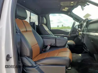 2021 Ford F-150 XL с VIN 1FTMF1CB5MKE21225, выставлен на аукционе Copart как лот 63836985 с пробегом 127 920 миль миль и Чистый • Clean title. История ставок и продаж доступна на DreamBid. Изображение 10.