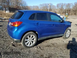 2015 Mitsubishi Outlander ES z VIN 4A4AP3AUXFE002703, wystawiony jako Copart lot #53451505 z przebiegiem 24 774 mil mil oraz Nie do naprawy • Non repairable. Historia ofert i sprzedaży dostępna na DreamBid. Obrazek 3.