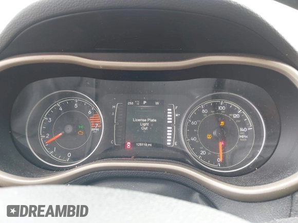 2016 Jeep Cherokee Latitude with VIN 1C4PJMCB7GW252724, listed as a IAAI auction lot 41869060 with 125,119 mi miles. Bid and sale history available at carsss.com. Image 7.