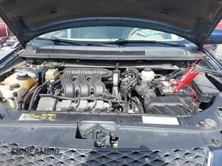 2006 Ford Freestyle SEL with VIN 1FMZK02156GA33093, listed as a IAAI auction lot 41612080 with 210,382 mi miles. Bid and sale history available at carsss.com. Image 10.