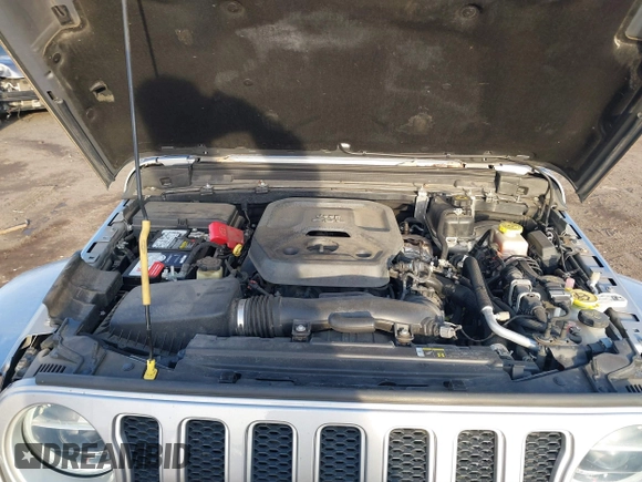 2018 Jeep Wrangler Unlimited Sahara z VIN 1C4HJXEN4JW173435, wystawiony jako IAAI lot #41453040 z przebiegiem 51 530 mil mil oraz . Historia ofert i sprzedaży dostępna na DreamBid. Obrazek 10.