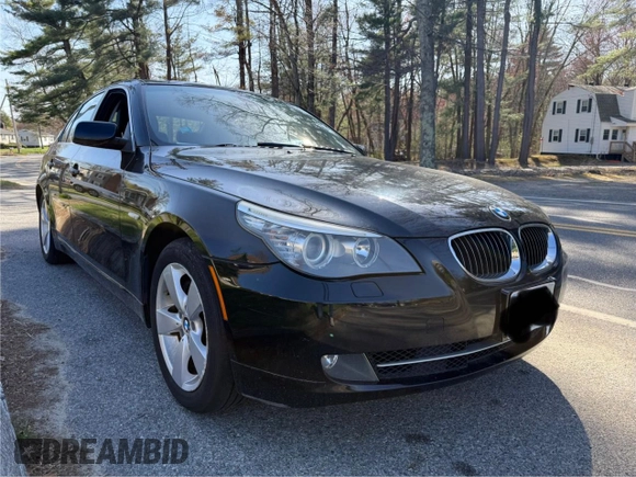 2008 BMW 5 Series 528xi with VIN WBANV135X8CZ58414, listed as a Copart auction lot 54599355 with 113,609 mi miles and Clean Title. Bid and sale history available at carsss.com. Image 1.