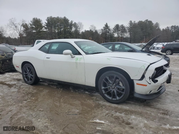 2022 Dodge Challenger GT with VIN 2C3CDZKG3NH149512, listed as a Copart auction lot 44721215 with 19,734 mi miles and Salvage Title. Bid and sale history available at carsss.com. Image 4.