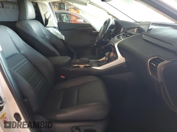2015 Lexus NX 200t z VIN JTJYARBZ9F2010620, wystawiony jako Copart lot #53859805 z przebiegiem 122 256 mil mil oraz Szkoda całkowita • Salvage title. Historia ofert i sprzedaży dostępna na DreamBid. Obrazek 7.