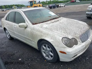 2004 Mercedes-Benz C 240 with VIN WDBRF81J54F470702, listed as a IAAI auction lot 42228330 with 169,875 mi miles and . Bid and sale history available at DreamBid. Image 14.