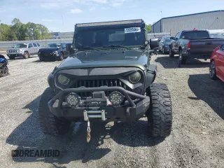 2008 Jeep Wrangler Unlimited Sahara with VIN 1J4GA59158L550576, listed as a Copart auction lot 53095565 with 208,434 mi miles and Salvage Title. Bid and sale history available at DreamBid. Image 5.
