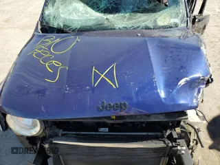 2018 Jeep Renegade Sport with VIN ZACCJBAB6JPH26401, listed as a Copart auction lot 53295285 with Not provided miles and Salvage title. Bid and sale history available at DreamBid. Image 11.