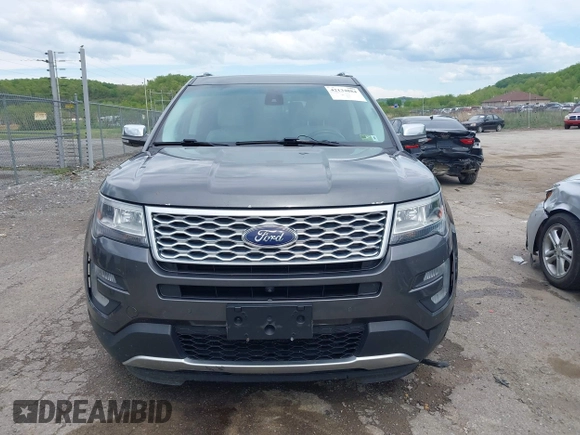 2016 Ford Explorer Platinum z VIN 1FM5K8HT8GGD34030, wystawiony jako IAAI lot #42134884 z przebiegiem 108 723 mil mil oraz . Historia ofert i sprzedaży dostępna na DreamBid. Obrazek 12.