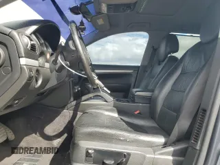 2005 Porsche Cayenne S with VIN WP1AB29P25LA64569, listed as a Copart auction lot 49113155 with 217,910 mi miles and Salvage Title. Bid and sale history available at carsss.com. Image 7.