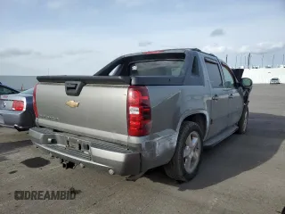 2007 Chevrolet Avalanche LTZ with VIN 3GNFK12Y77G232461, listed as a Copart auction lot 45599675 with 233,762 mi miles and Salvage Title. Bid and sale history available at DreamBid. Image 3.