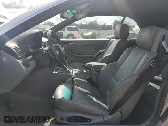 2004 BMW 3 Series 330Ci with VIN WBABW53434PJ95105, listed as a Copart auction lot 60724975 with 75,735 mi miles and Salvage title. Bid and sale history available at DreamBid. Image 7.