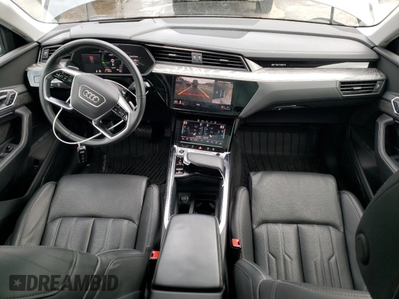 2021 Audi e-tron Sportback Prestige z VIN WA13ABGE6MB037548, wystawiony jako Copart lot #45375615 z przebiegiem 39 095 mil mil oraz Szkoda całkowita • Salvage title. Historia ofert i sprzedaży dostępna na DreamBid. Obrazek 8.