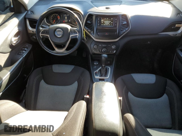 2017 Jeep Cherokee Altitude with VIN 1C4PJMAS4HW533030, listed as a Copart auction lot 76610214 with 213,554 mi miles and Clean title. Bid and sale history available at DreamBid. Image 8.