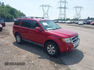 2010 Ford Escape Limited с VIN 1FMCU0E74AKA03606, выставлен на аукционе IAAI как лот 42491206 с пробегом 106 749 миль миль и . История ставок и продаж доступна на DreamBid. Изображение 1.