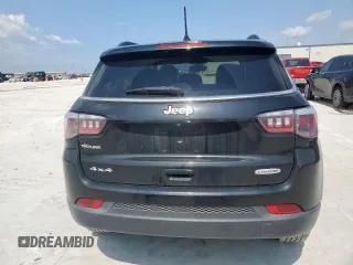2018 Jeep Compass Latitude with VIN 3C4NJDBB1JT261988, listed as a Copart auction lot 60912235 with 67,929 mi miles and Salvage title. Bid and sale history available at DreamBid. Image 6.