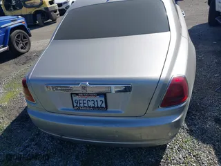 2017 Rolls-Royce Ghost with VIN SCA664S54HUX54040, listed as a IAAI auction lot 41559707 with 43,073 mi miles. Bid and sale history available at carsss.com. Image 17.