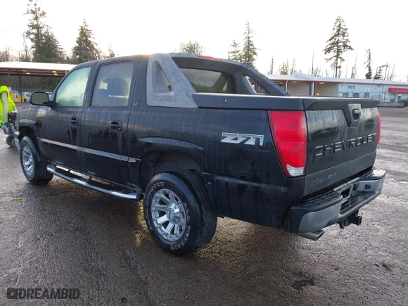 2006 Chevrolet Avalanche Z71 with VIN 3GNEK12ZX6G221862, listed as a IAAI auction lot 41794956 with 163,738 mi miles. Bid and sale history available at carsss.com. Image 3.