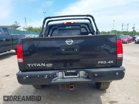 2013 Nissan Titan SV with VIN 1N6AA0EC4DN302479, listed as a IAAI auction lot 42383255 with 112,991 mi miles and . Bid and sale history available at DreamBid. Image 16.