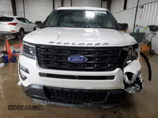 2017 Ford Explorer Sport с VIN 1FM5K8GT8HGA46253, выставлен на аукционе Copart как лот 61855765 с пробегом 101 233 миль миль и Списание • Salvage title. История ставок и продаж доступна на DreamBid. Изображение 5.