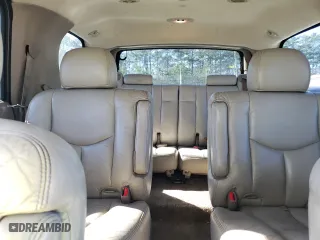 2003 Chevrolet Tahoe LT with VIN 1GNEC13Z73R131088, listed as a Copart auction lot 42475545 with 308,576 mi miles and Non Repairable. Bid and sale history available at carsss.com. Image 10.