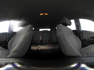 2014 Hyundai Santa Fe z VIN 5XYZTDLB1EG197765, wystawiony jako IAAI lot #41999374 z przebiegiem 172 430 mil mil oraz . Historia ofert i sprzedaży dostępna na DreamBid. Obrazek 20.