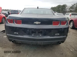 2010 Chevrolet Camaro 2LT z VIN 2G1FC1EV4A9173208, wystawiony jako Copart lot #47889645 z przebiegiem Nie podano mil oraz Nie do naprawy • Non repairable. Historia ofert i sprzedaży dostępna na DreamBid. Obrazek 6.