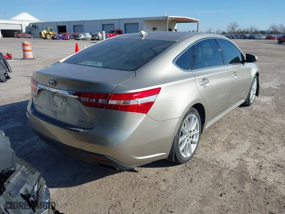 2013 Toyota Avalon XLE with VIN 4T1BK1EB2DU059080, listed as a IAAI auction lot 41566116 with 117,245 mi miles. Bid and sale history available at carsss.com. Image 16.