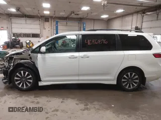 2019 Toyota Sienna XLE with VIN 5TDDZ3DCXKS224647, listed as a IAAI auction lot 41686896 with 93,453 mi miles and . Bid and sale history available at DreamBid. Image 15.