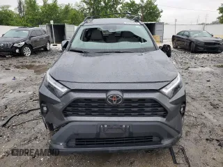 2023 Toyota RAV4 XLE Premium z VIN 2T3A1RFVXPC389584, wystawiony jako Copart lot #56968825 z przebiegiem 15 098 mil mil oraz Szkoda całkowita • Salvage title. Historia ofert i sprzedaży dostępna na DreamBid. Obrazek 5.