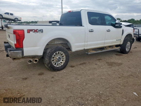 2017 Ford F-250 Lariat with VIN 1FT7W2BT8HED31603, listed as a Copart auction lot 62475025 with 105,293 mi miles and Salvage title. Bid and sale history available at DreamBid. Image 3.