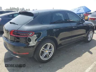 2018 Porsche Macan with VIN WP1AA2A55JLB18826, listed as a Copart auction lot 59581495 with 63,563 mi miles and Clean title. Bid and sale history available at DreamBid. Image 3.