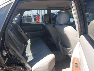 2000 Toyota Avalon XL with VIN 4T1BF28BXYU105640, listed as a IAAI auction lot 42024346 with 317,895 mi miles and . Bid and sale history available at DreamBid. Image 8.