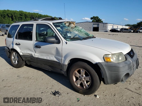 2006 Ford Escape XLT with VIN 1FMYU031X6KB98378, listed as a Copart auction lot 60821375 with 113,533 mi miles and Clean title. Bid and sale history available at DreamBid. Image 4.